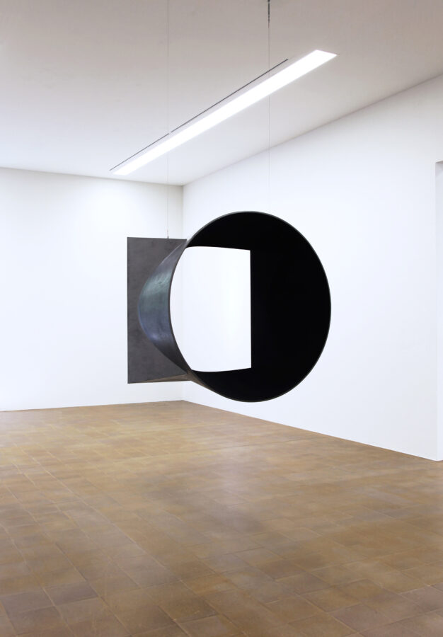 ‘Polar Spectrum’, 2015 | Troika (Conny Freyer, Eva Rucki, Sebastien Noel)